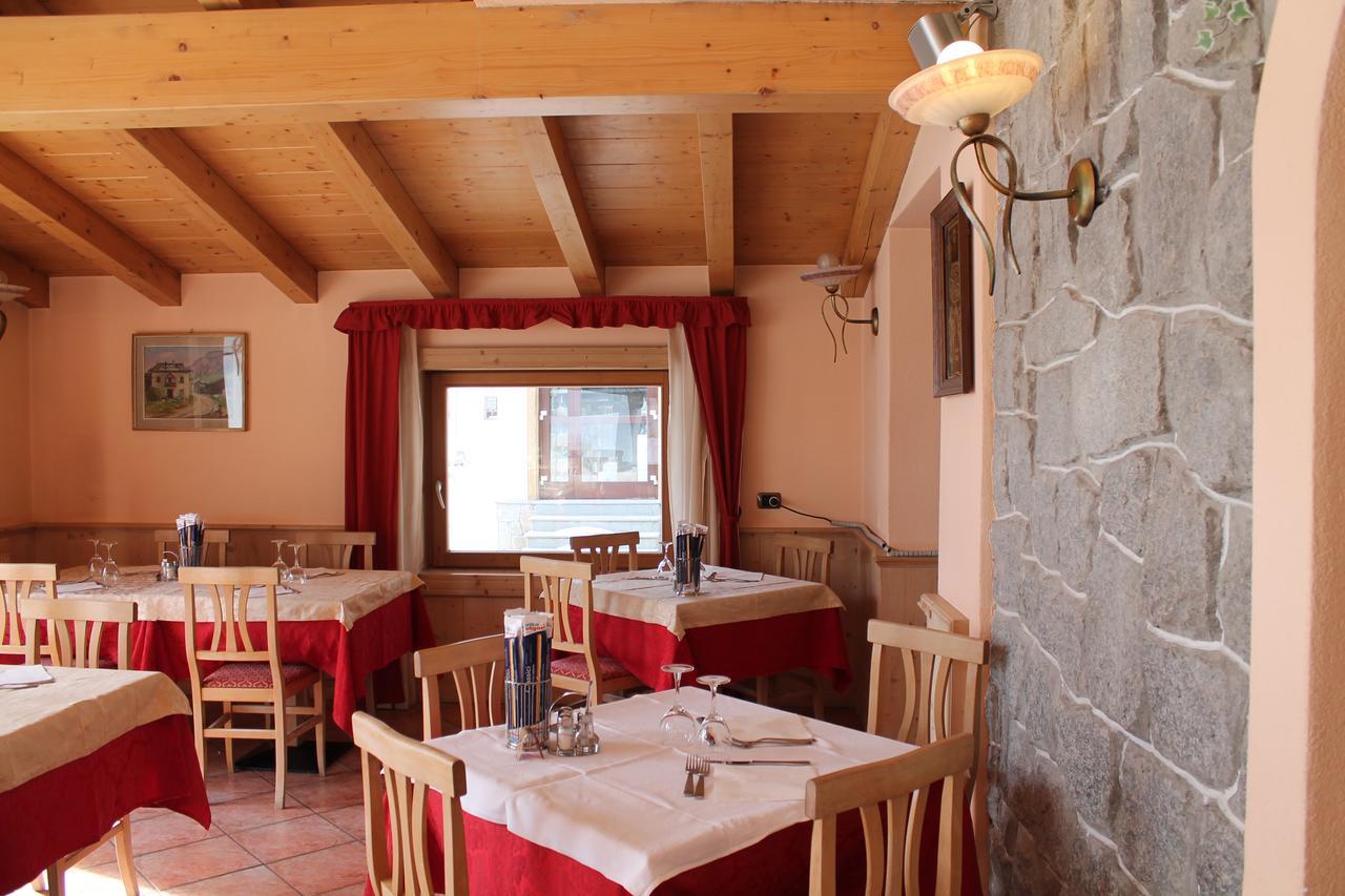 Hotel Miramonti Livigno Eksteriør billede