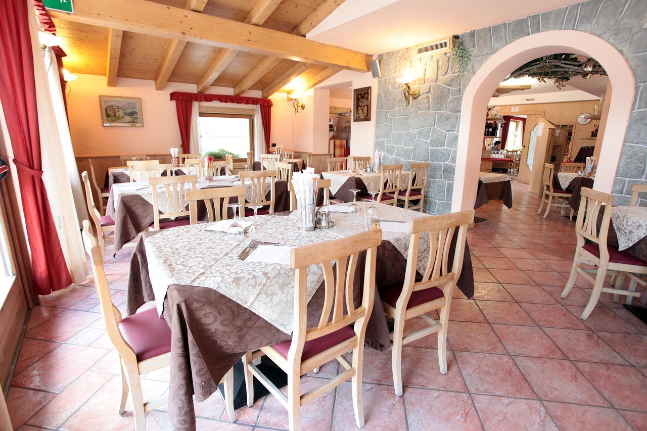 Hotel Miramonti Livigno Eksteriør billede