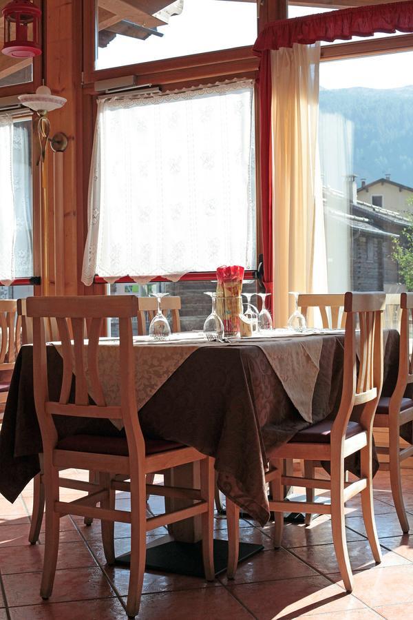Hotel Miramonti Livigno Eksteriør billede